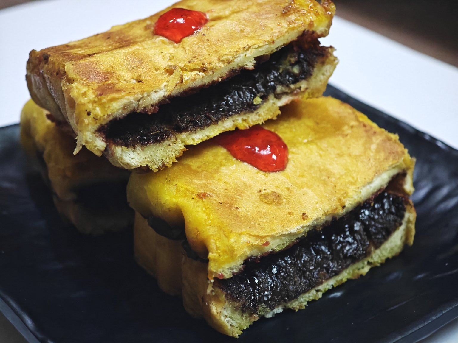 Roti Bakar 2 Rasa